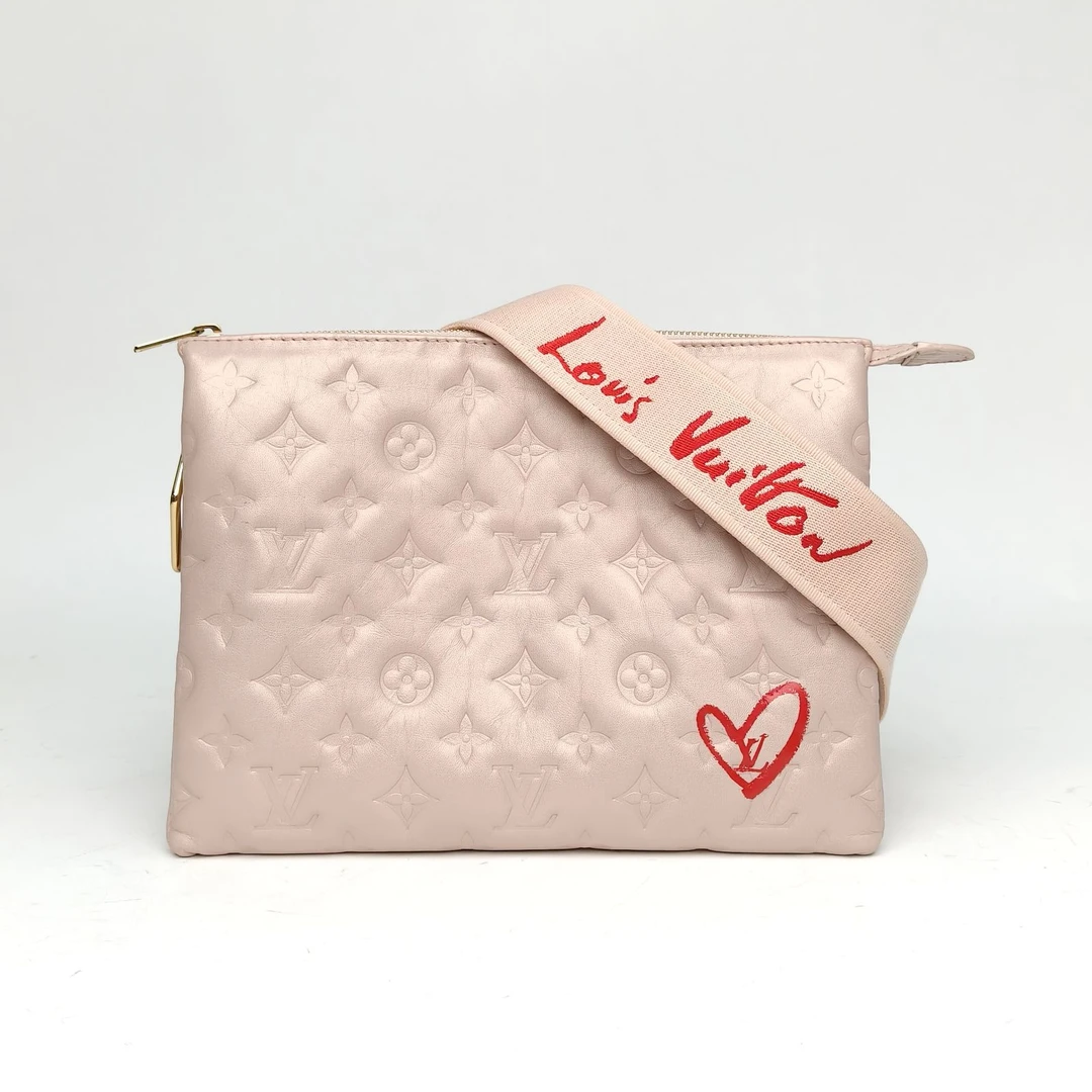 95新 LouisVuitton/路易威登 【娇】Coussin 小号 26 粉色 皮革S