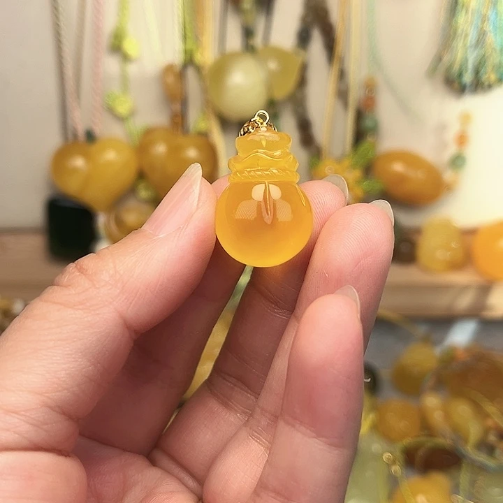 蜜蜡颈饰未镶嵌蜜蜡