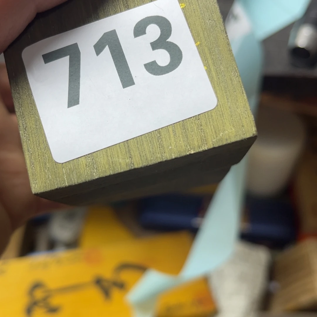 茉***香大叶紫檀（黑酸枝木类）