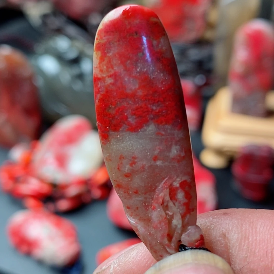 昌化鸡血石昌化鸡血石挂件