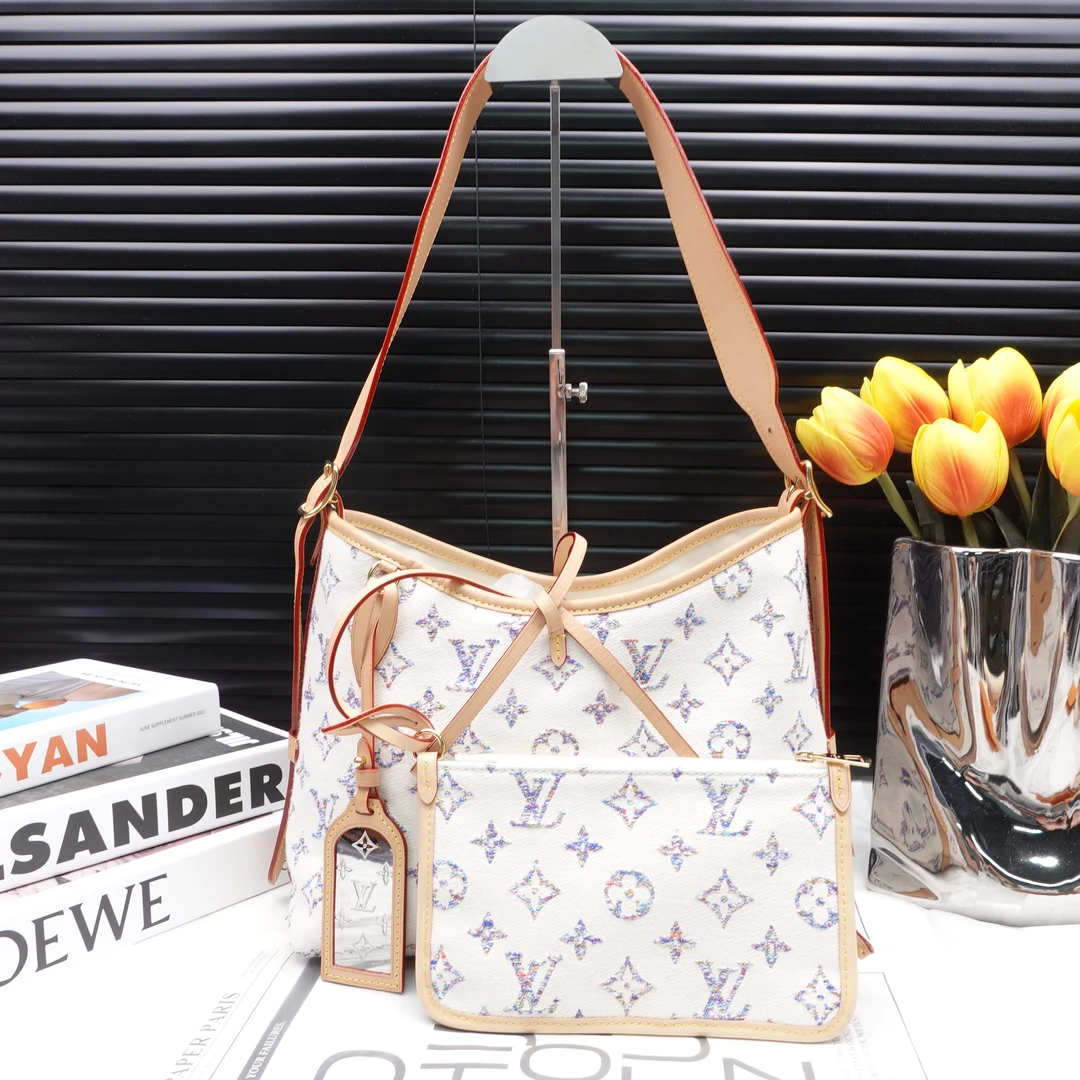 95新 LouisVuitton/路易威登 单肩包/T10158949