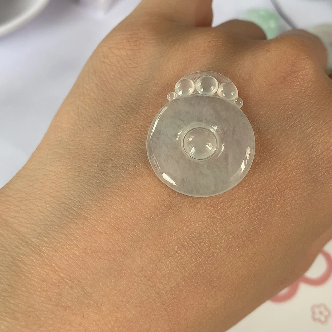 翡翠未镶嵌颈饰?***?福贝