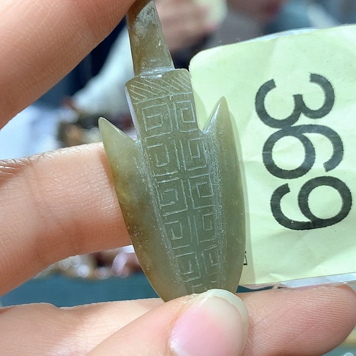 和田玉未镶嵌戒指