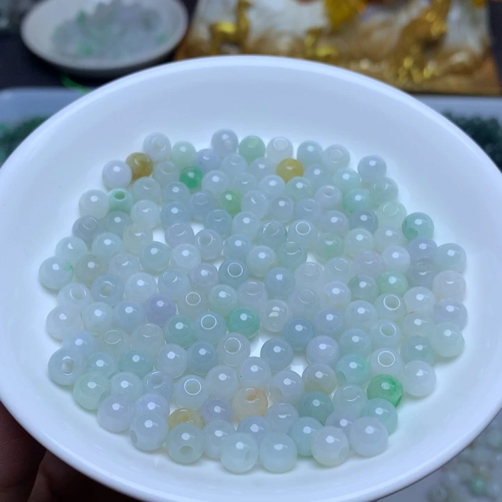 【闪购商品】翡翠手链未镶嵌卡6冰绿白大孔100个