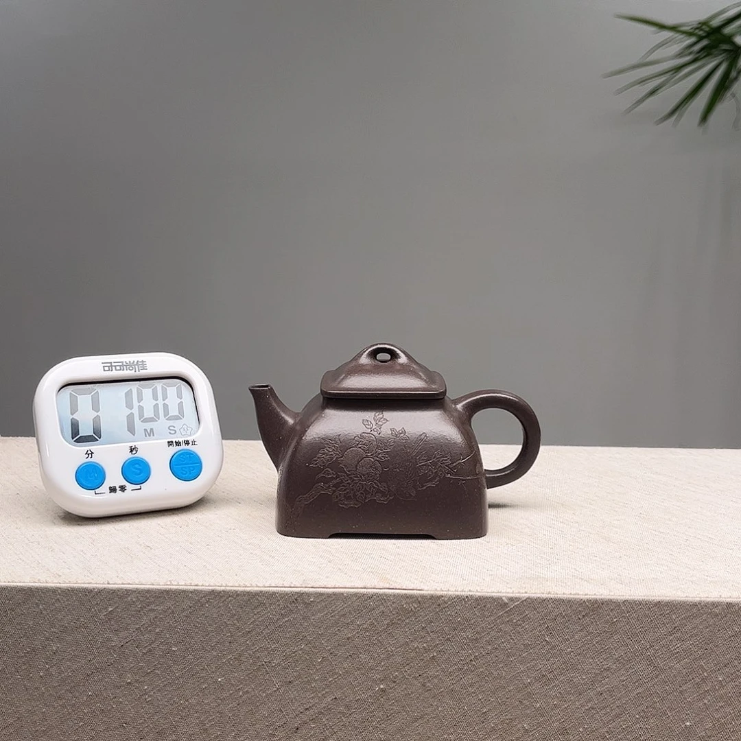 Q***度茶壶紫砂大概经历过饭给你看