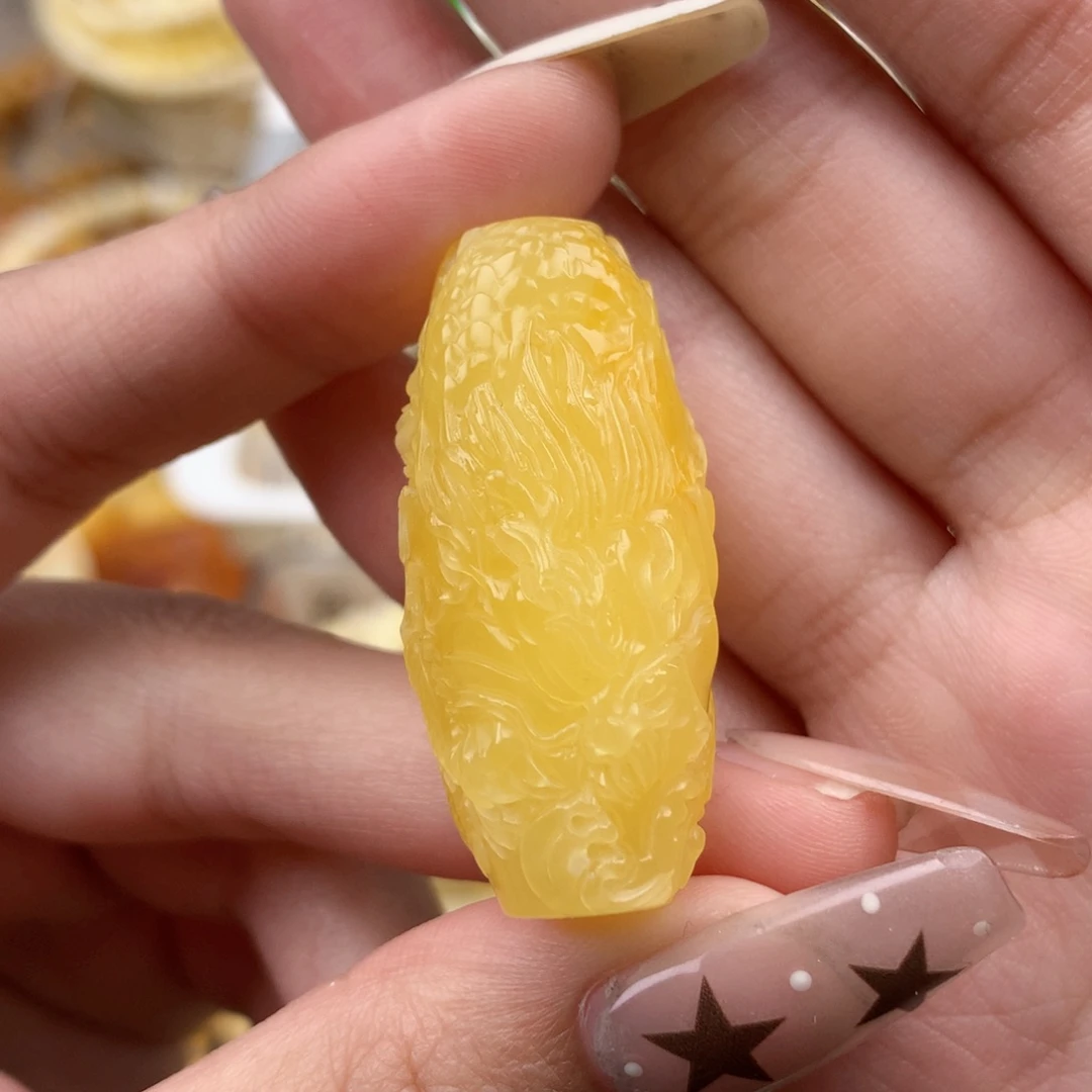 琥珀未镶嵌珠宝奇石17*38 龙柱