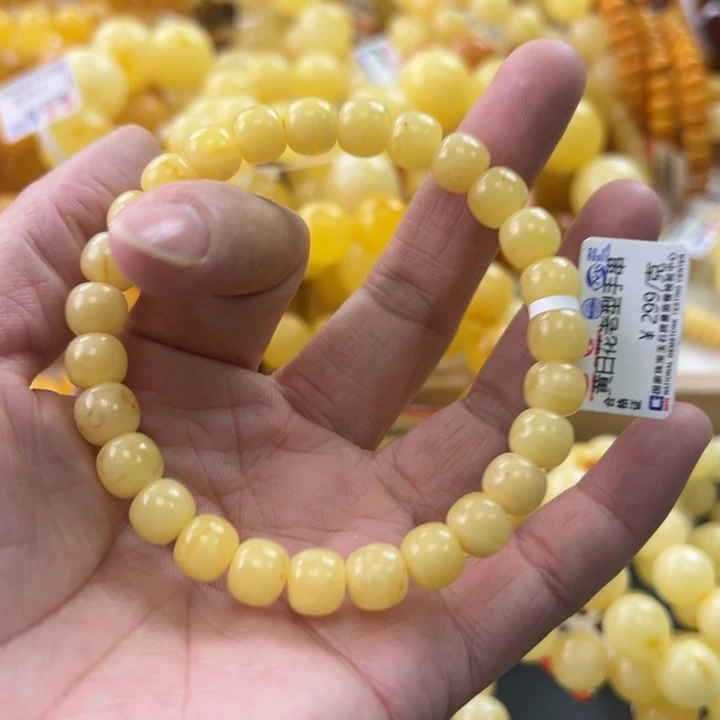 未镶嵌琥珀珠宝奇石