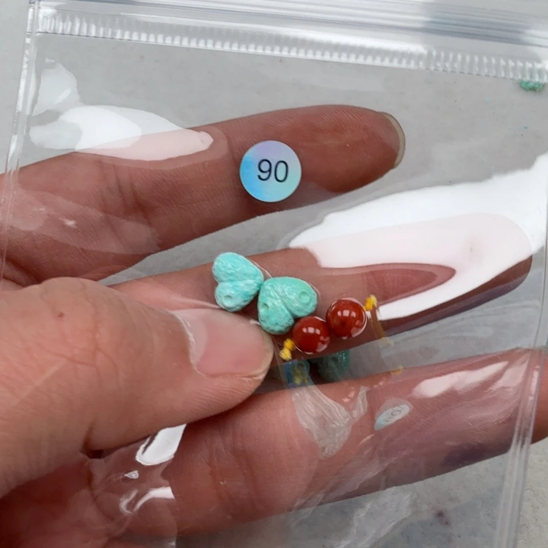 南红玛瑙未镶嵌珠宝奇石