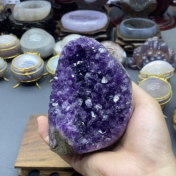 未镶嵌大型摆件（非配饰）紫晶