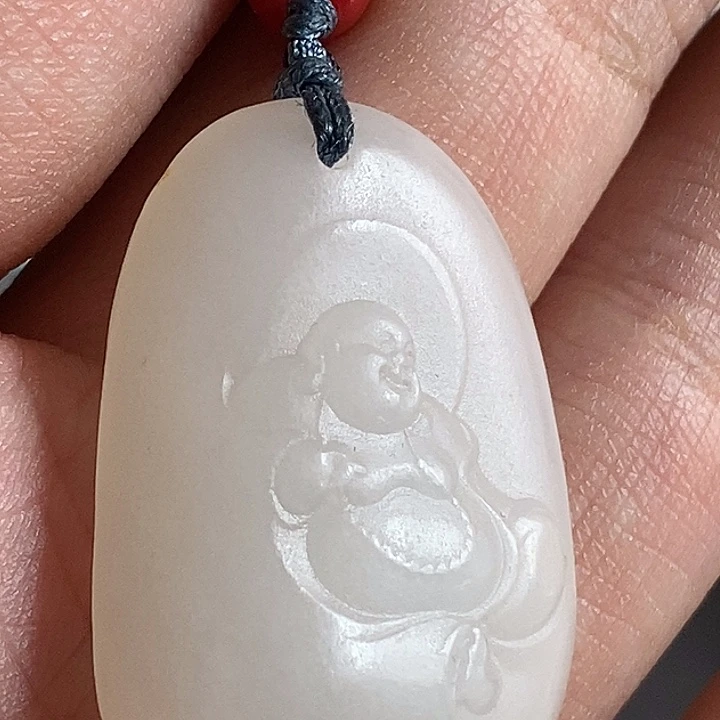 和田玉手镯未镶嵌上***虎