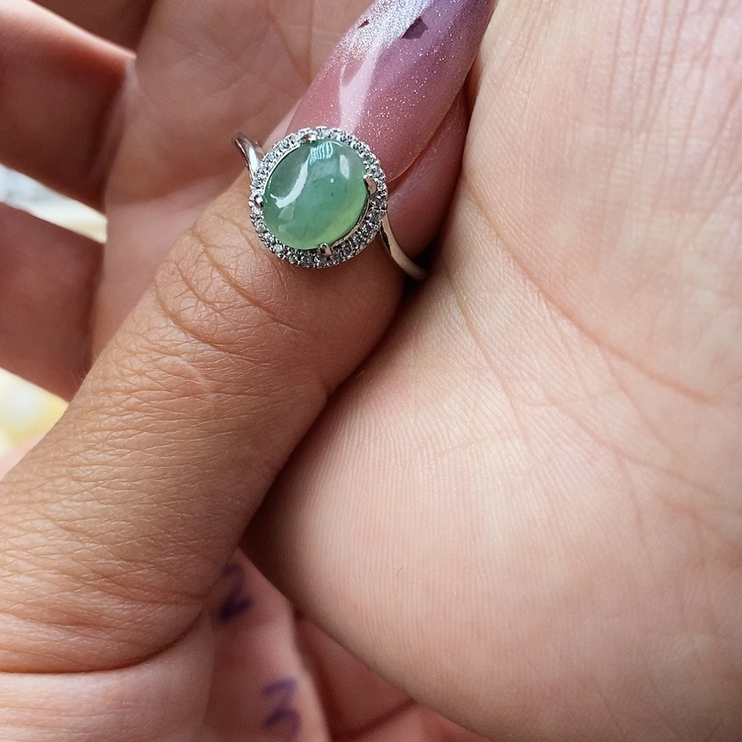 小***单翡翠未镶嵌戒指缅甸