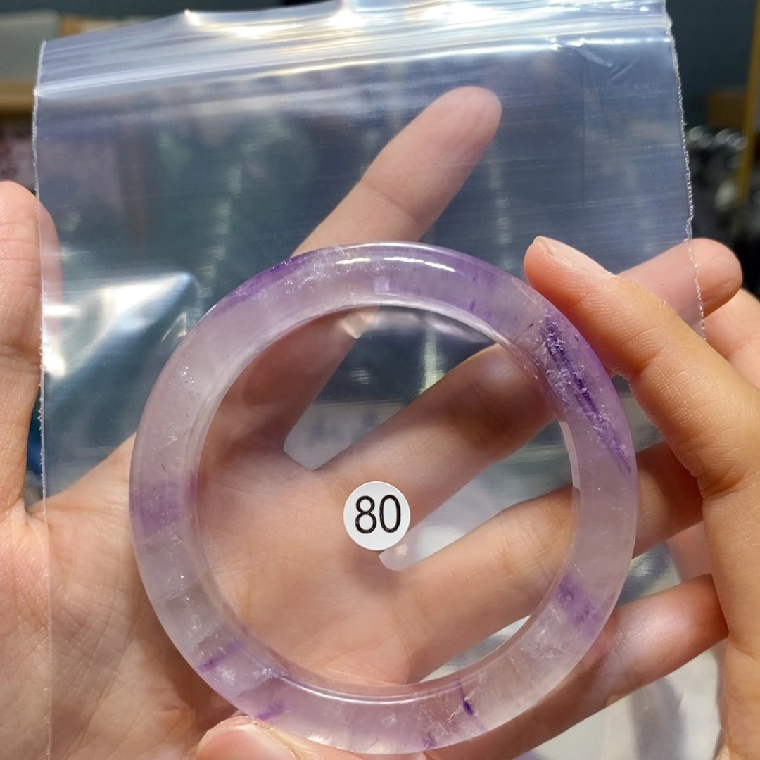 未镶嵌萤石手镯一**砂