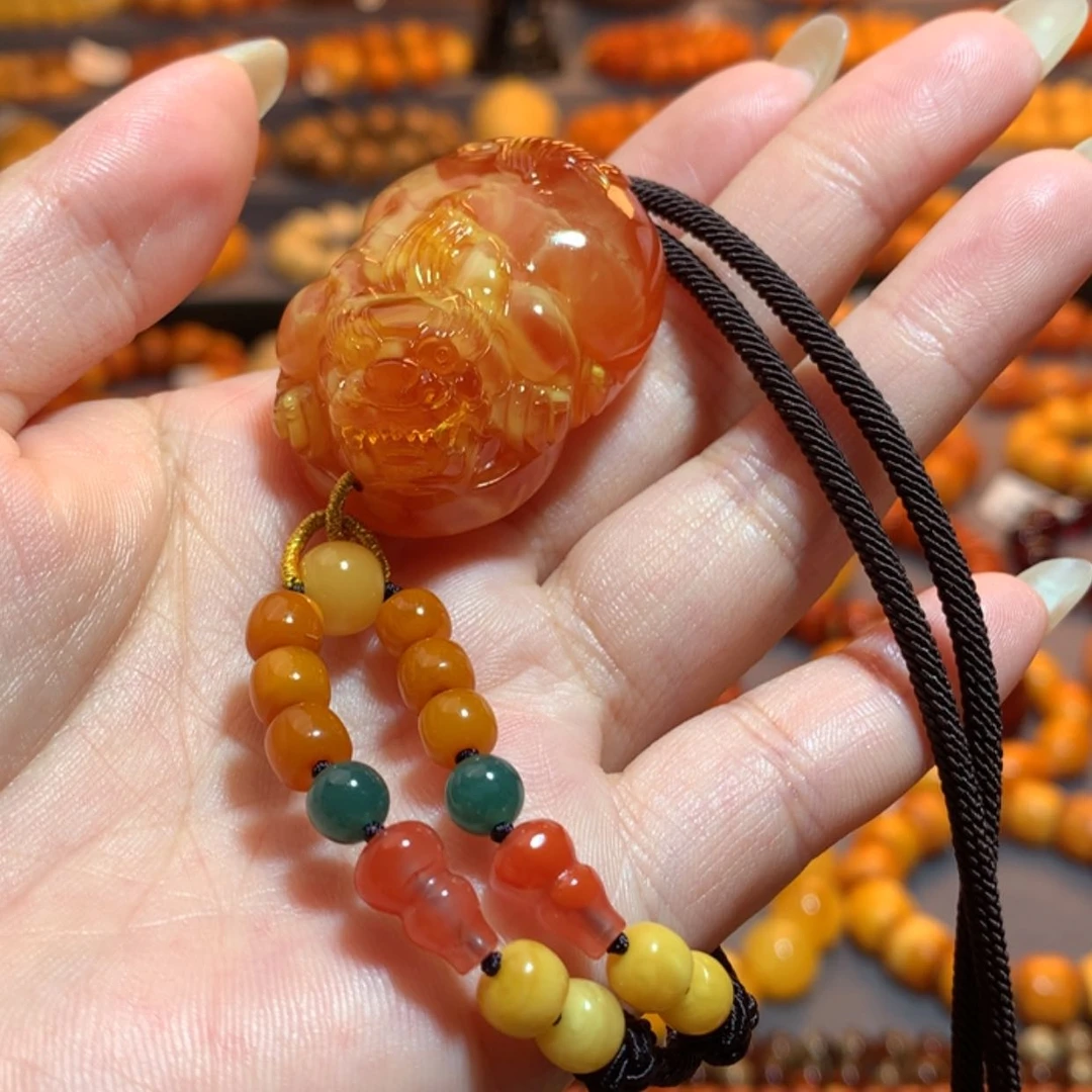 【闪购商品】蜜蜡吊坠(赠链)未镶嵌