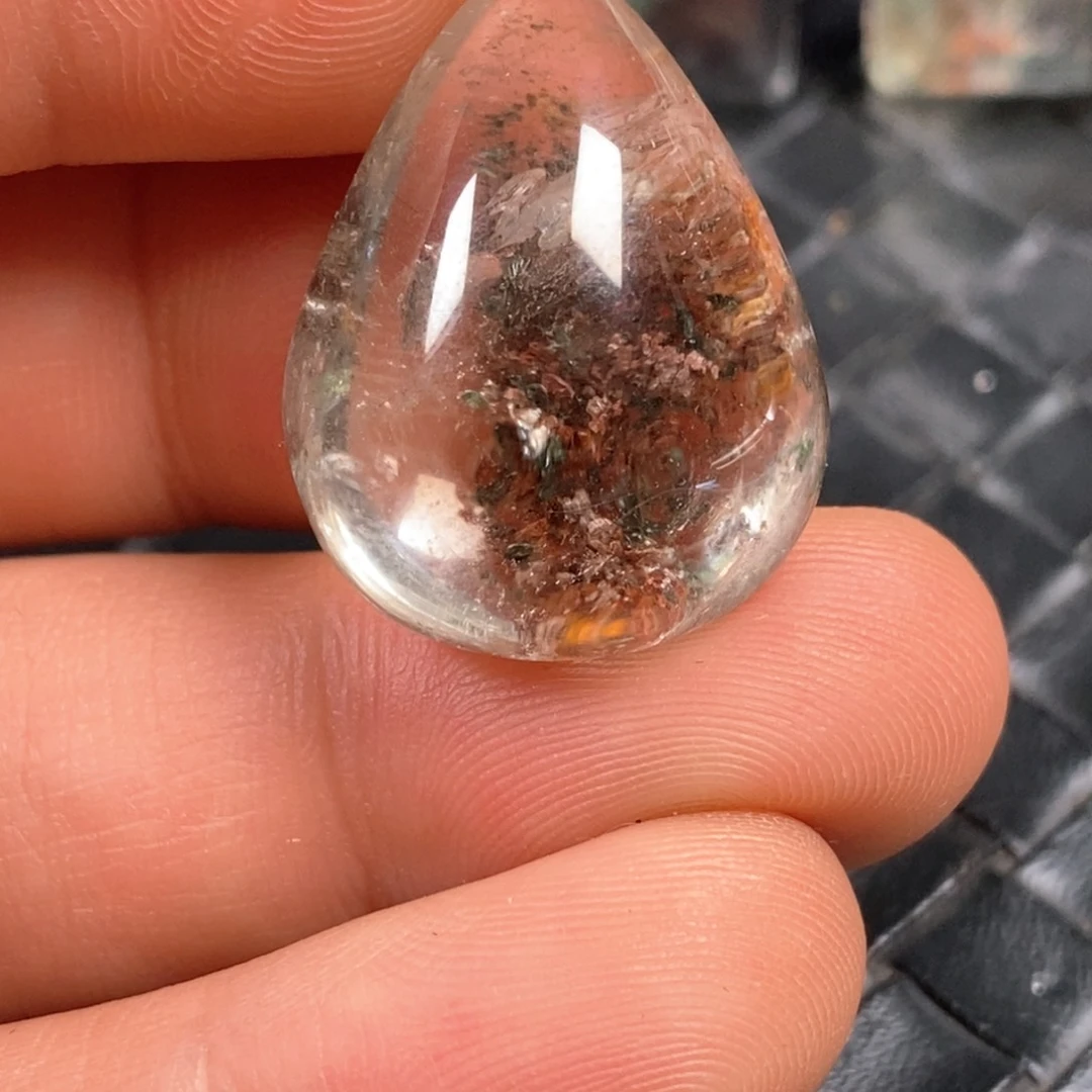 未镶嵌颈饰水晶水晶