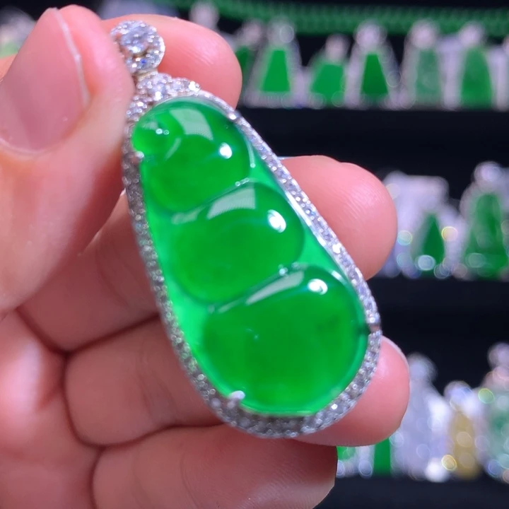 【闪购商品】颈饰银S925镶嵌翡翠天然翡翠