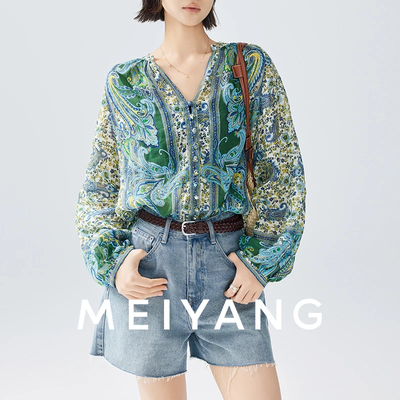 A美洋MEIYANG 【商场同款】佩斯利雪纺衫 花V领排扣灯笼袖-周五