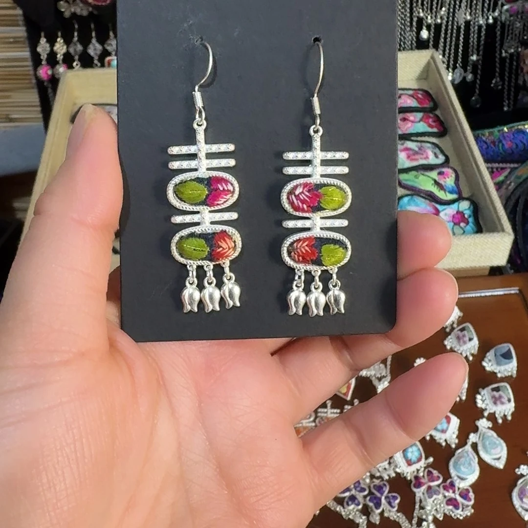 织绣民族风刺绣老绣耳环