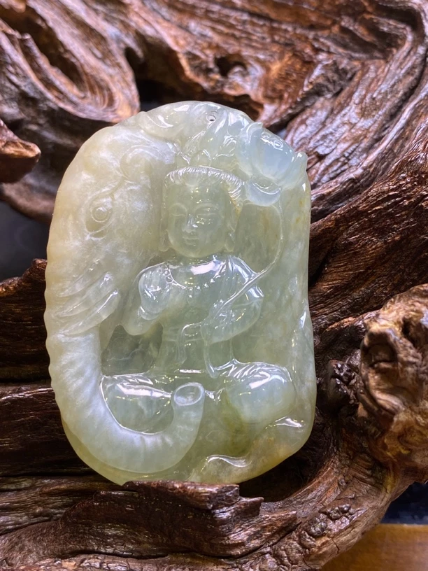 普贤菩萨缅甸腾冲老料翡翠吊坠