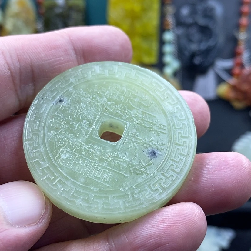 【闪购商品】未镶嵌蛇纹石玉吊坠