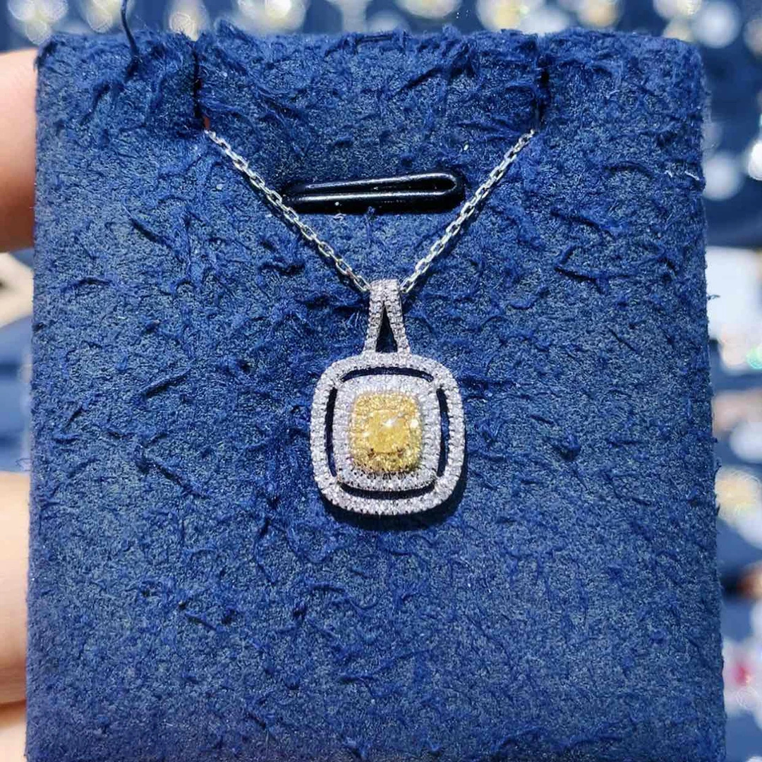 【闪购商品】钻石颈饰18K金镶嵌黄钻方糖项链