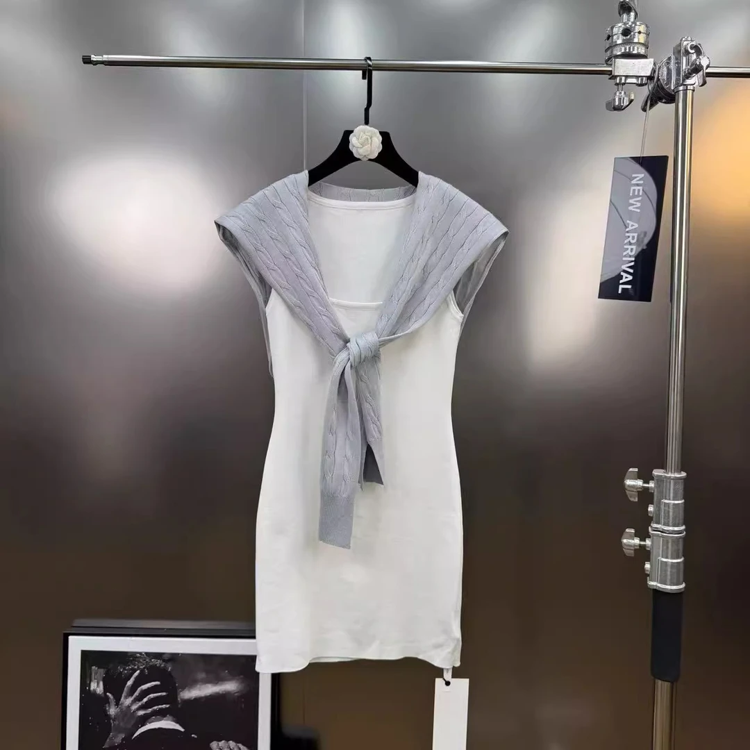 斐妮菱夏季新款时尚修身显瘦针织系带披肩背心连衣裙减龄风两件套