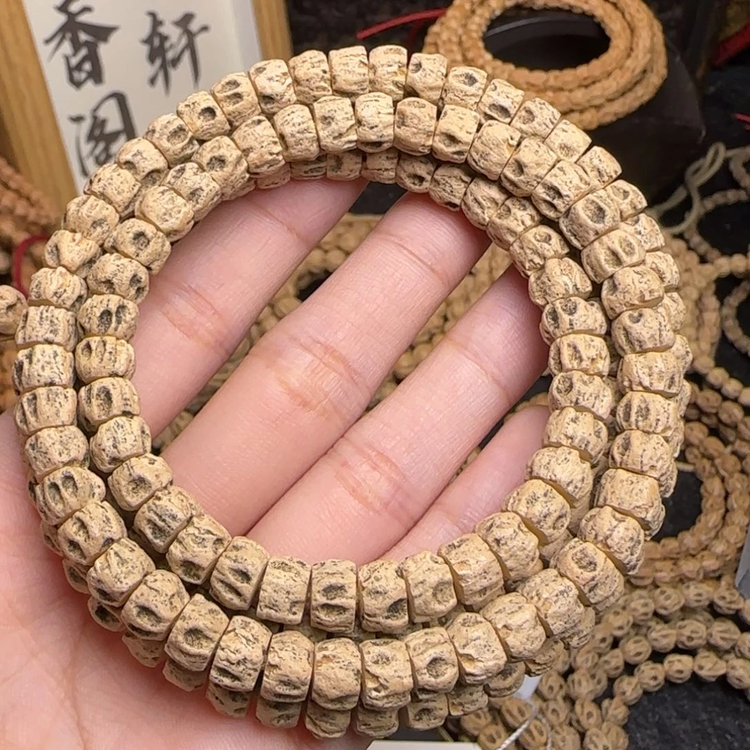 柏香籽/百香籽吊坠碧**天