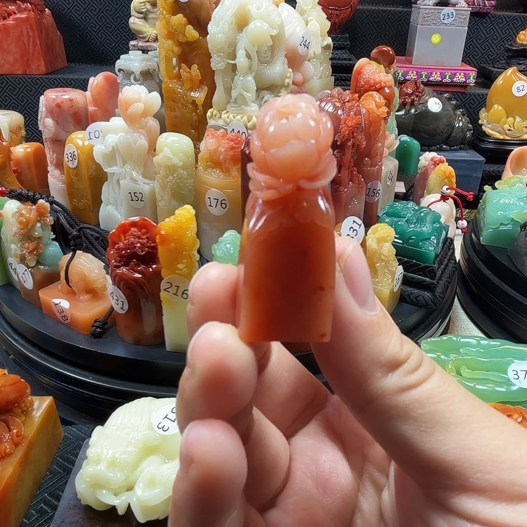 寿山石印石牡丹花