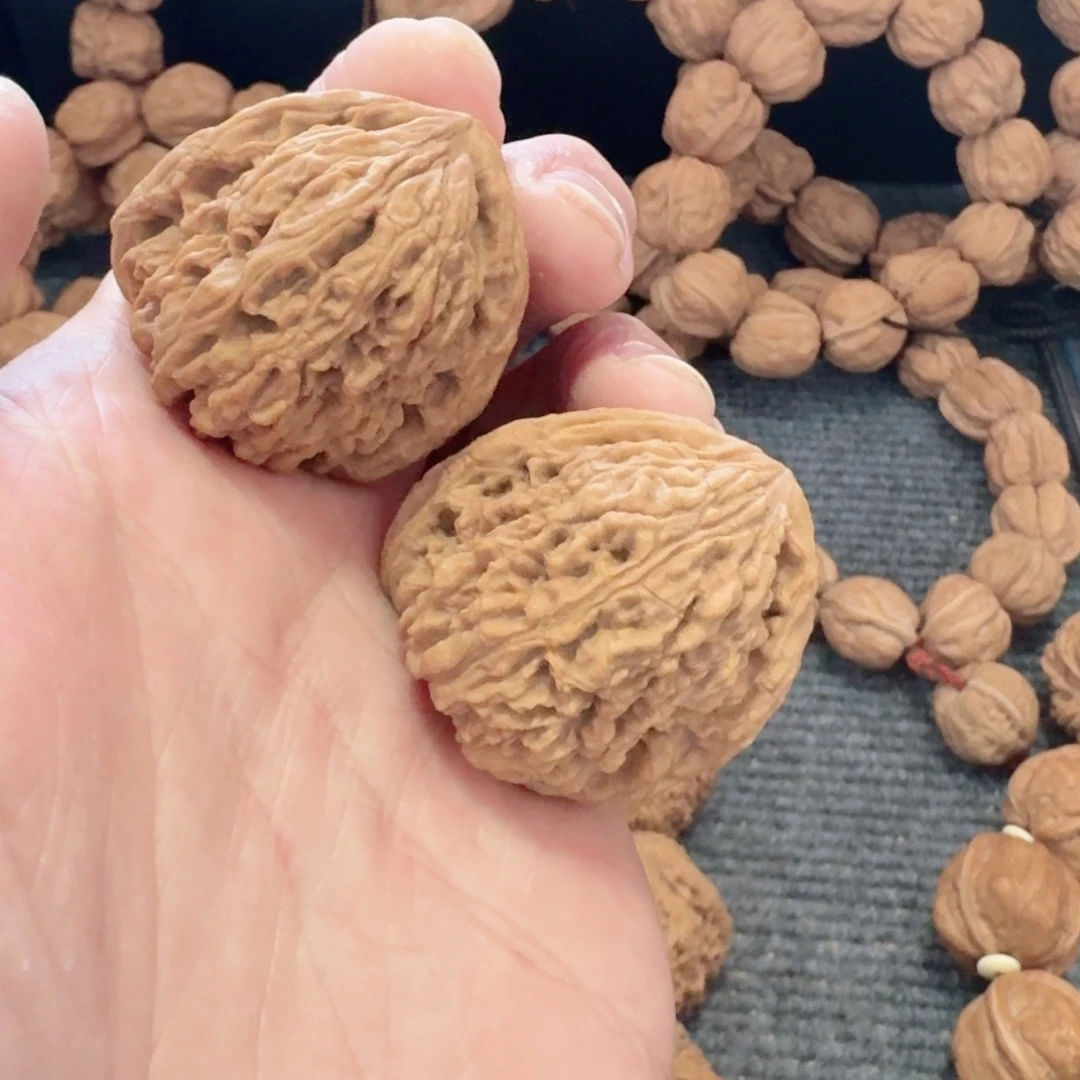 安***素文玩核桃把件南疆石