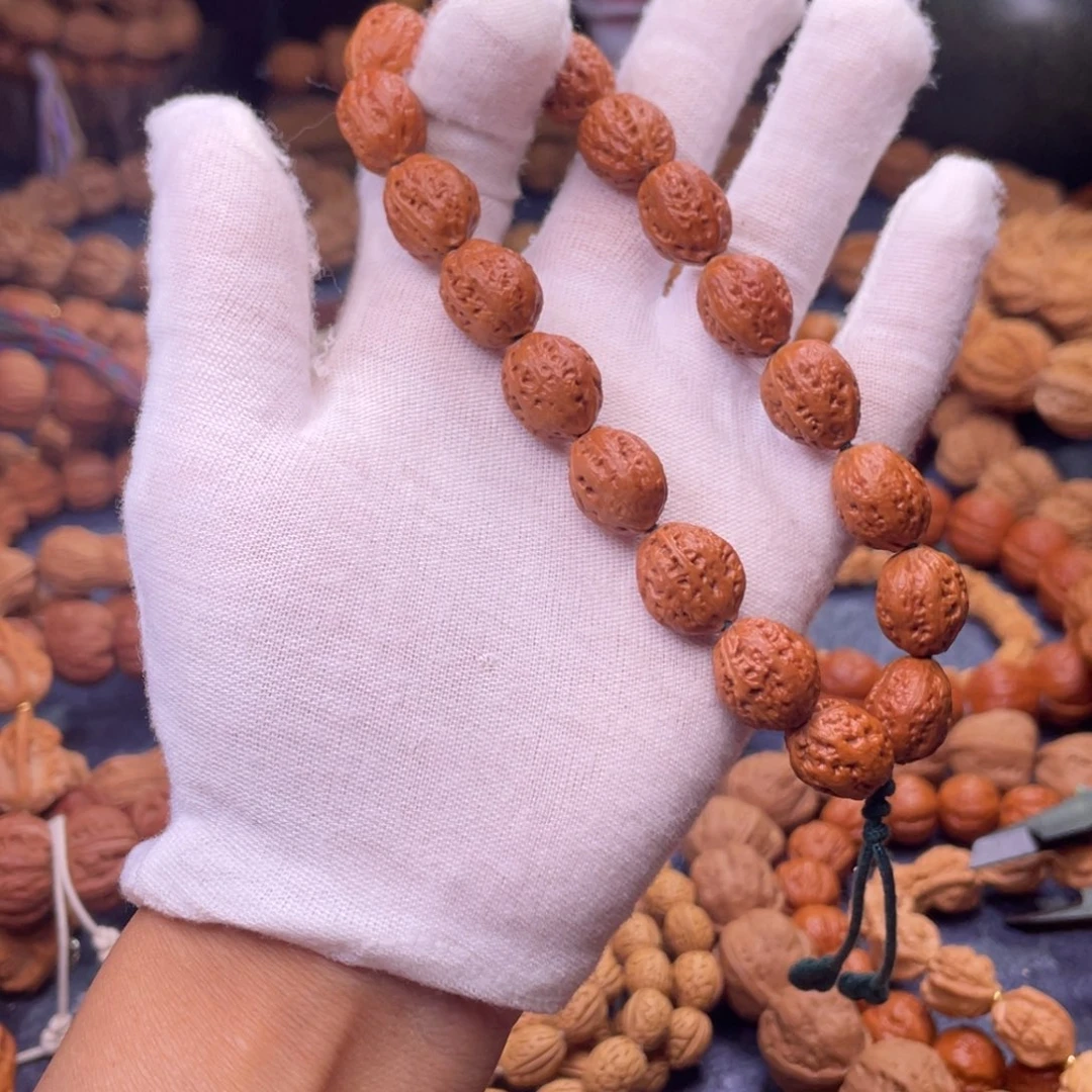 酱***喝手串文玩核桃秋子