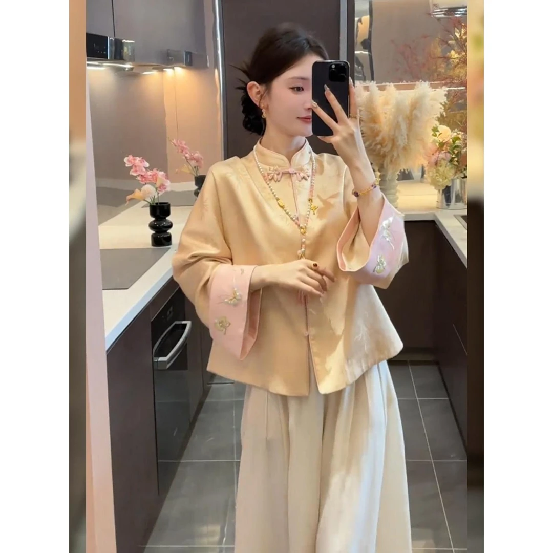 独特好看套装女春秋新款黄色长袖圆领外套穿搭杏色阔脚裤两件套潮