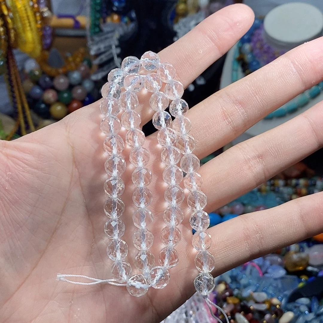 么***哒石英质玉未镶嵌，高透天然白水晶切面8mm，