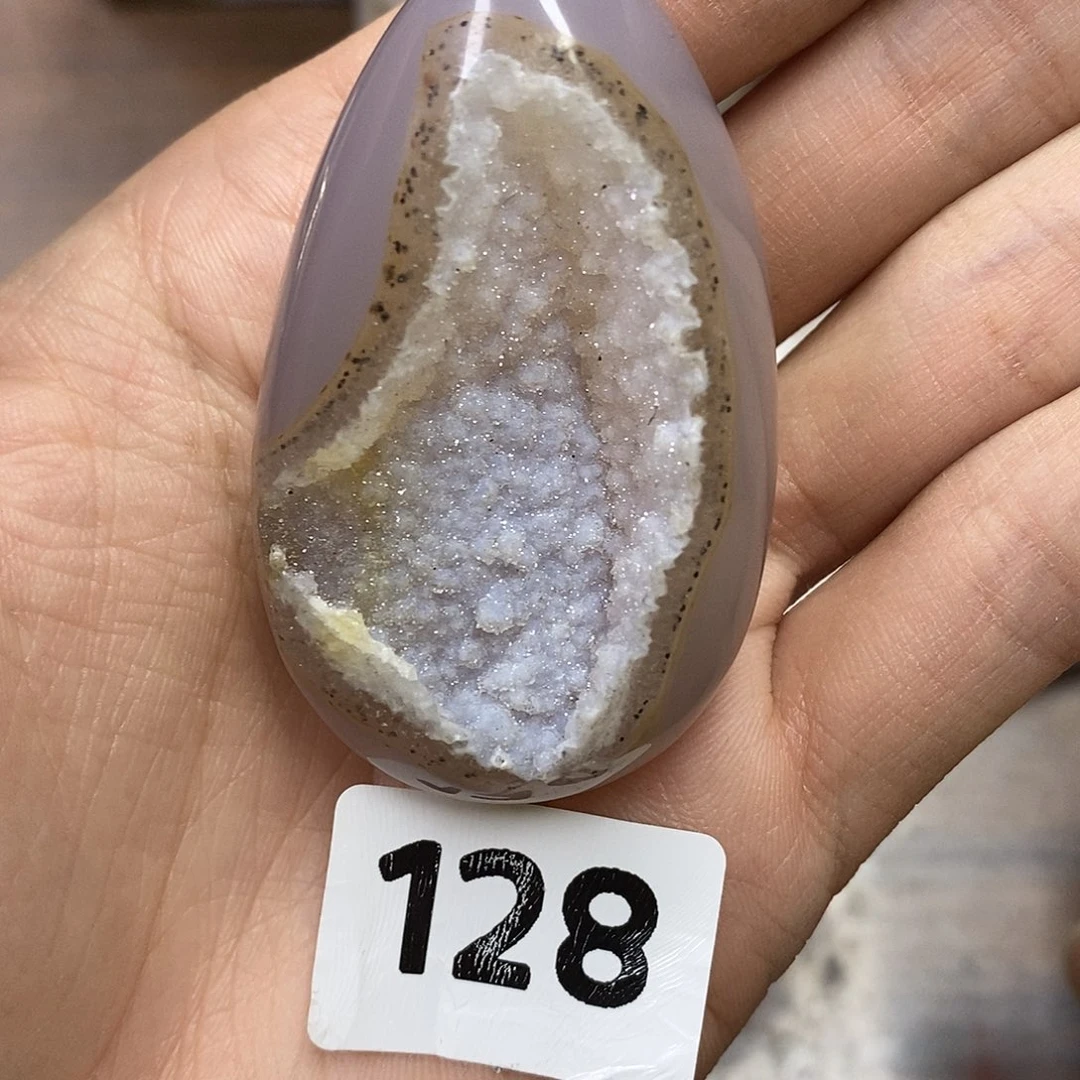 玛瑙/玉髓未镶嵌天然玛瑙龙蛋