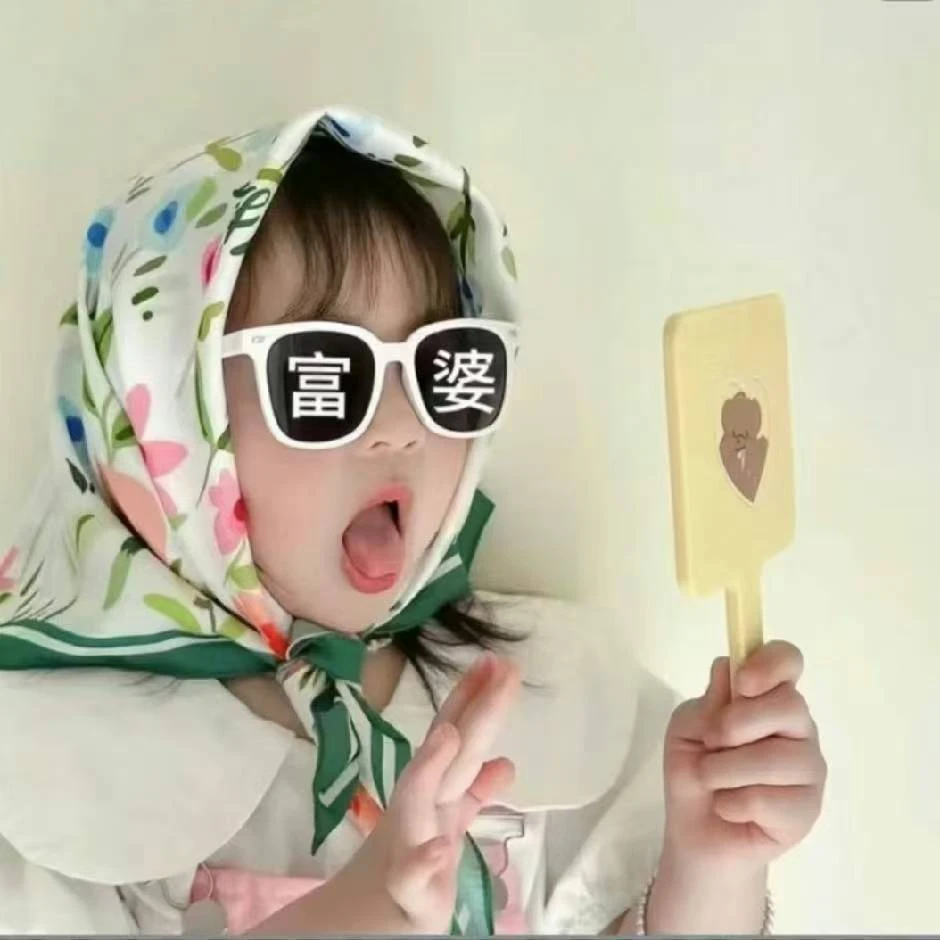 恒温舒棉绒儿童无骨秋衣裤家居外穿卡通套装