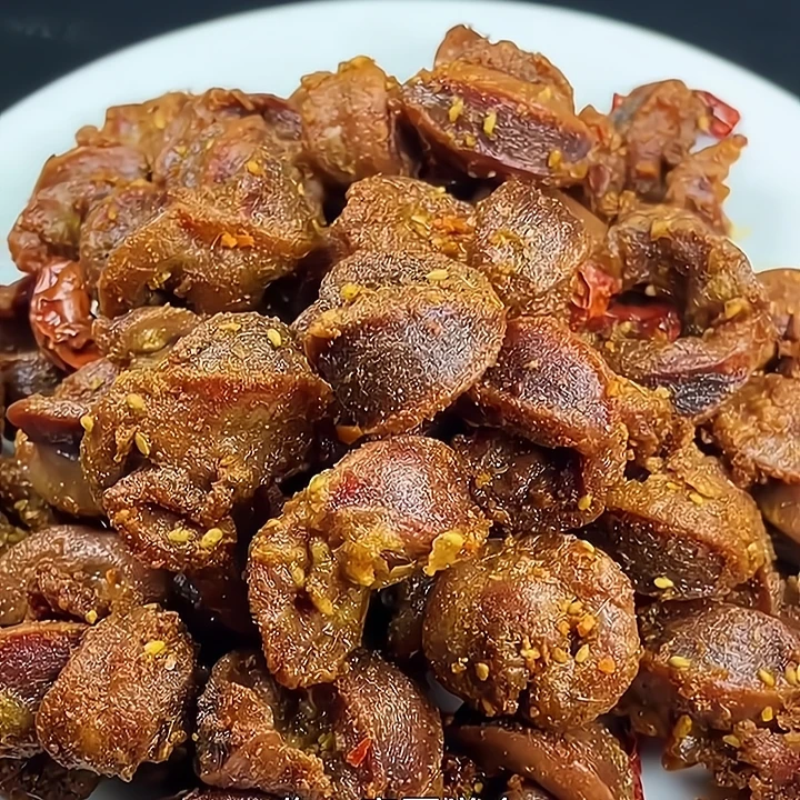 网红休闲食品网红爆款酒鬼鸡胗休闲解馋看剧小零食上班充饥食品