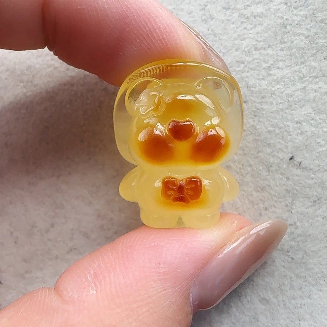 未镶嵌琥珀珠宝奇石