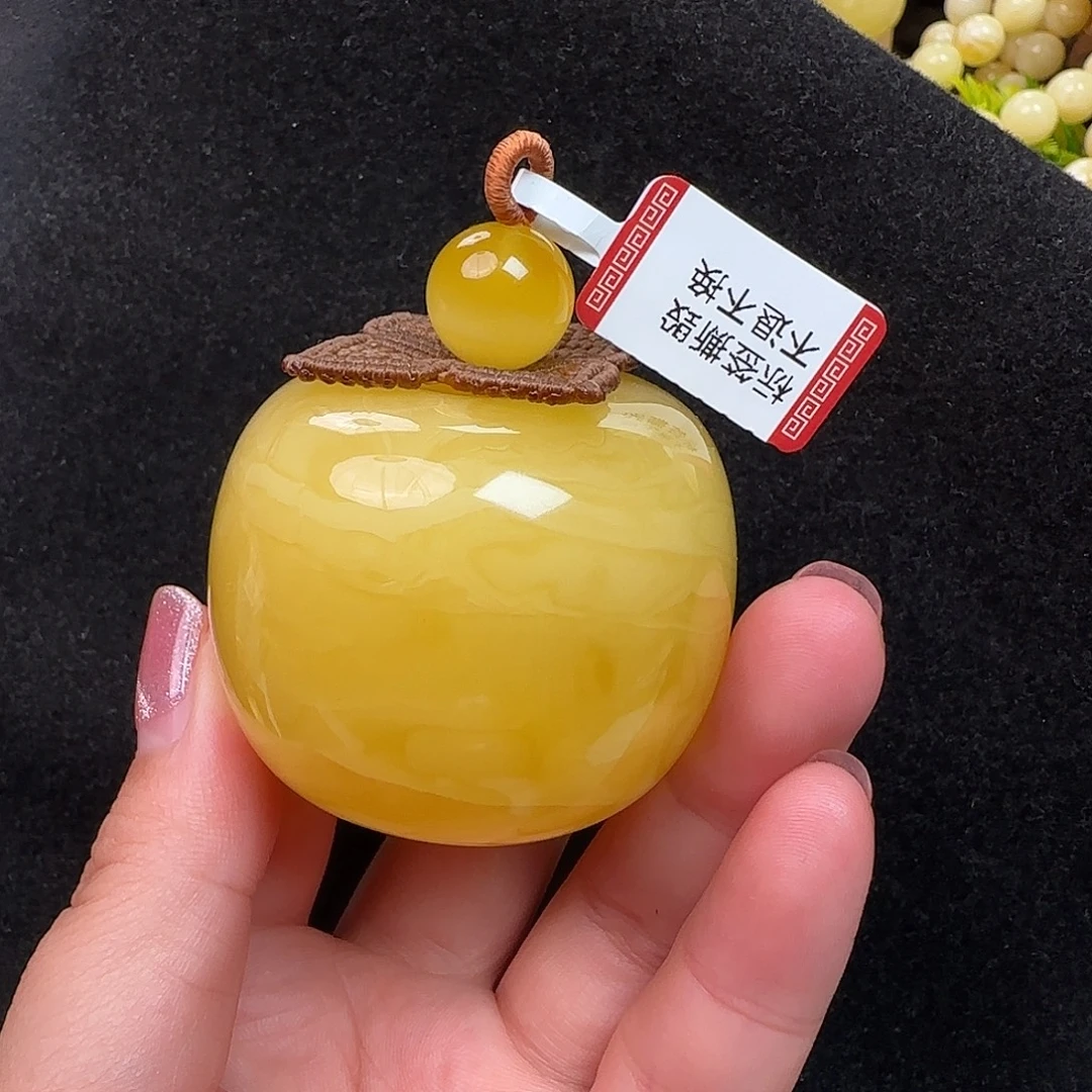 蜜蜡未镶嵌珠宝奇石