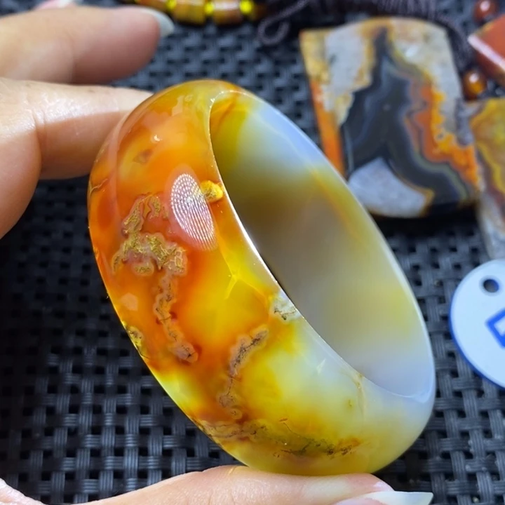 未镶嵌颈饰玛瑙/玉髓D*X