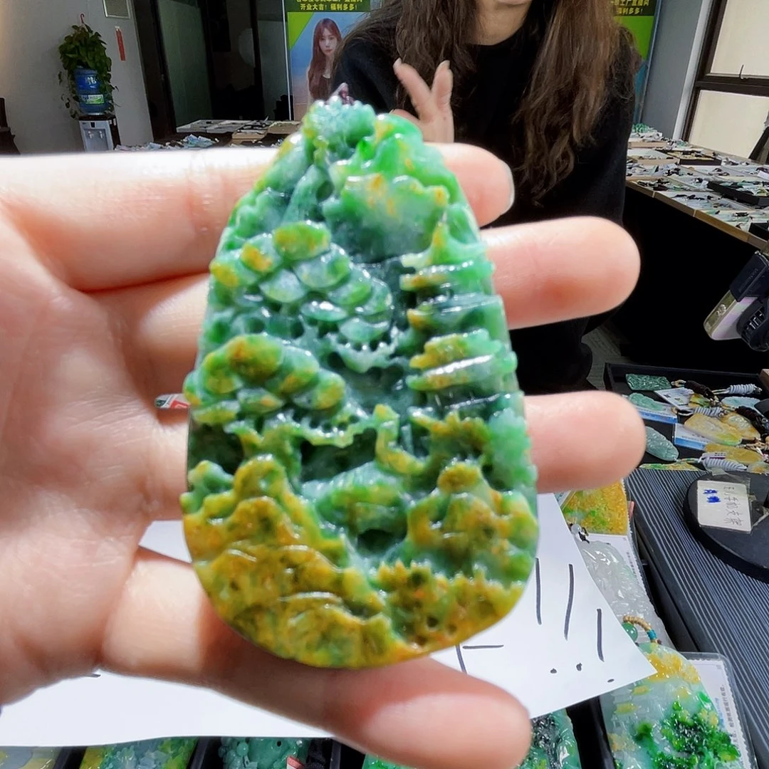 颈饰未镶嵌翡翠翡翠