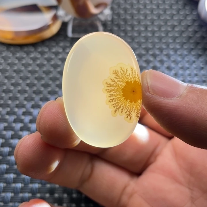 未镶嵌颈饰玛瑙/玉髓开**旧