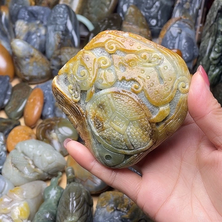 未镶嵌和田玉挂件