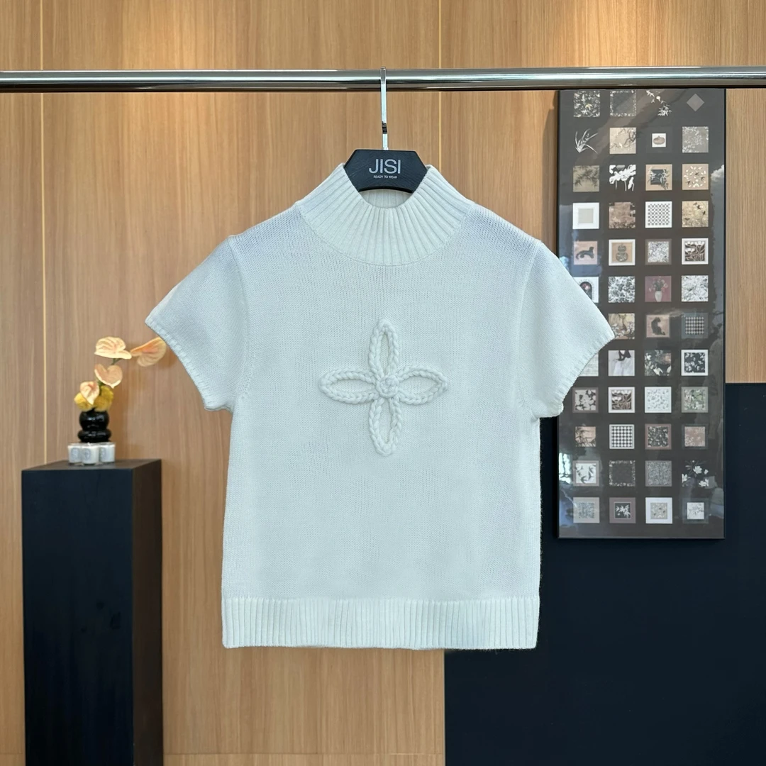 JISI 四叶草圆领针织上衣-MZ24670
