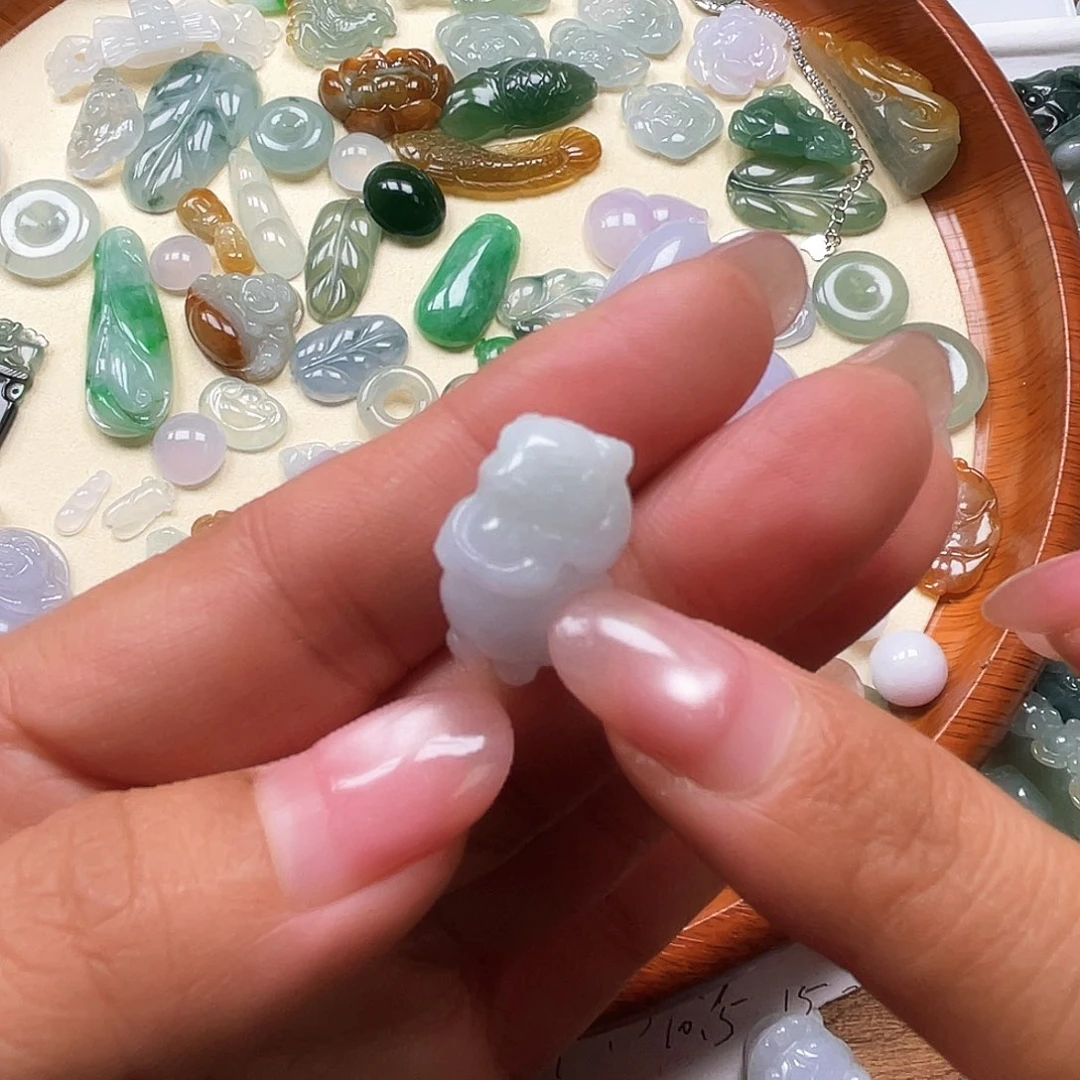 颈饰未镶嵌翡翠66777777