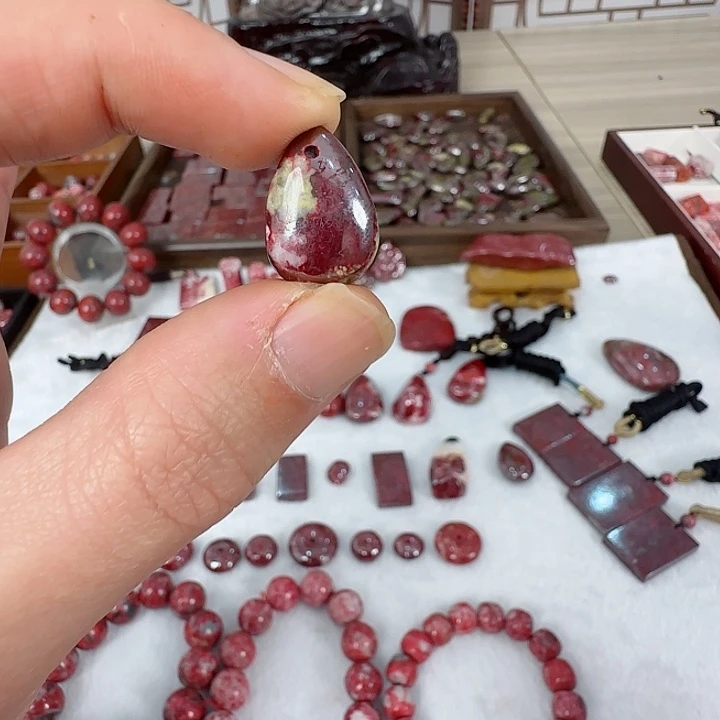 天然辰砂天然朱砂原石