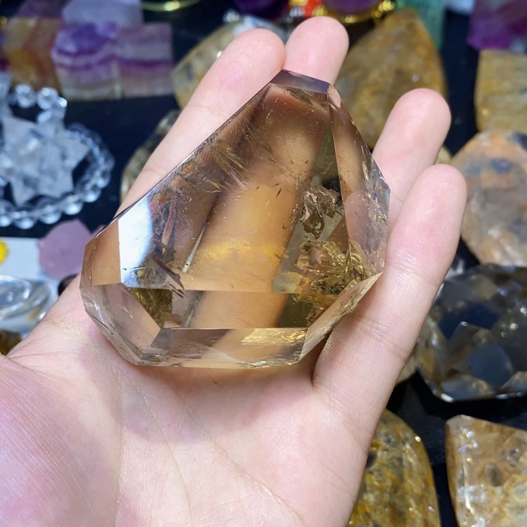 天然黄水晶随形未镶嵌水晶东**孩
