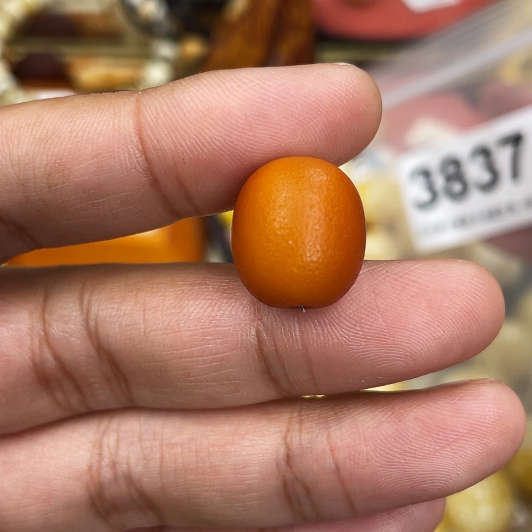 蜜蜡未镶嵌珠宝奇石14.2