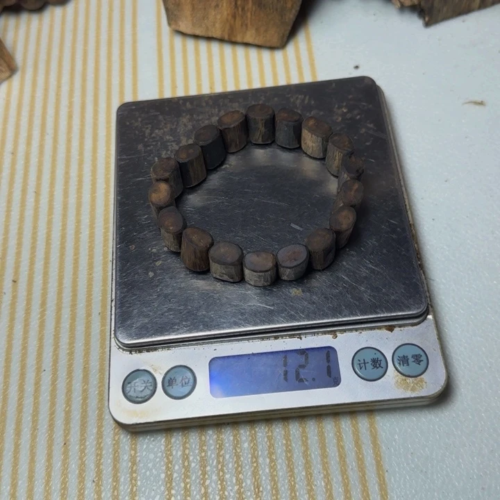 军***歌香榧木紫罗兰手排珠12克