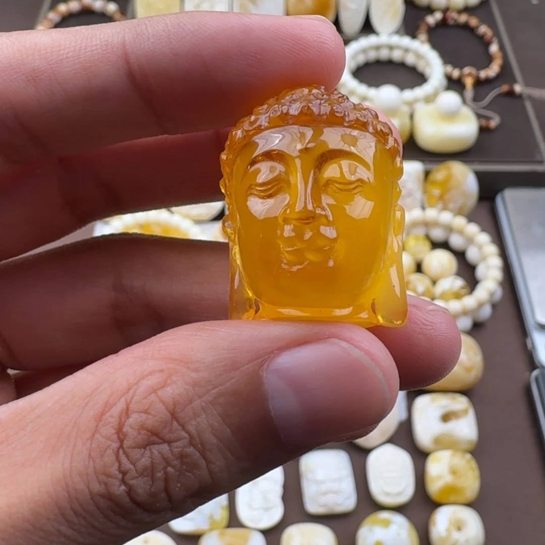 裸石琥珀未镶嵌蜜蜡