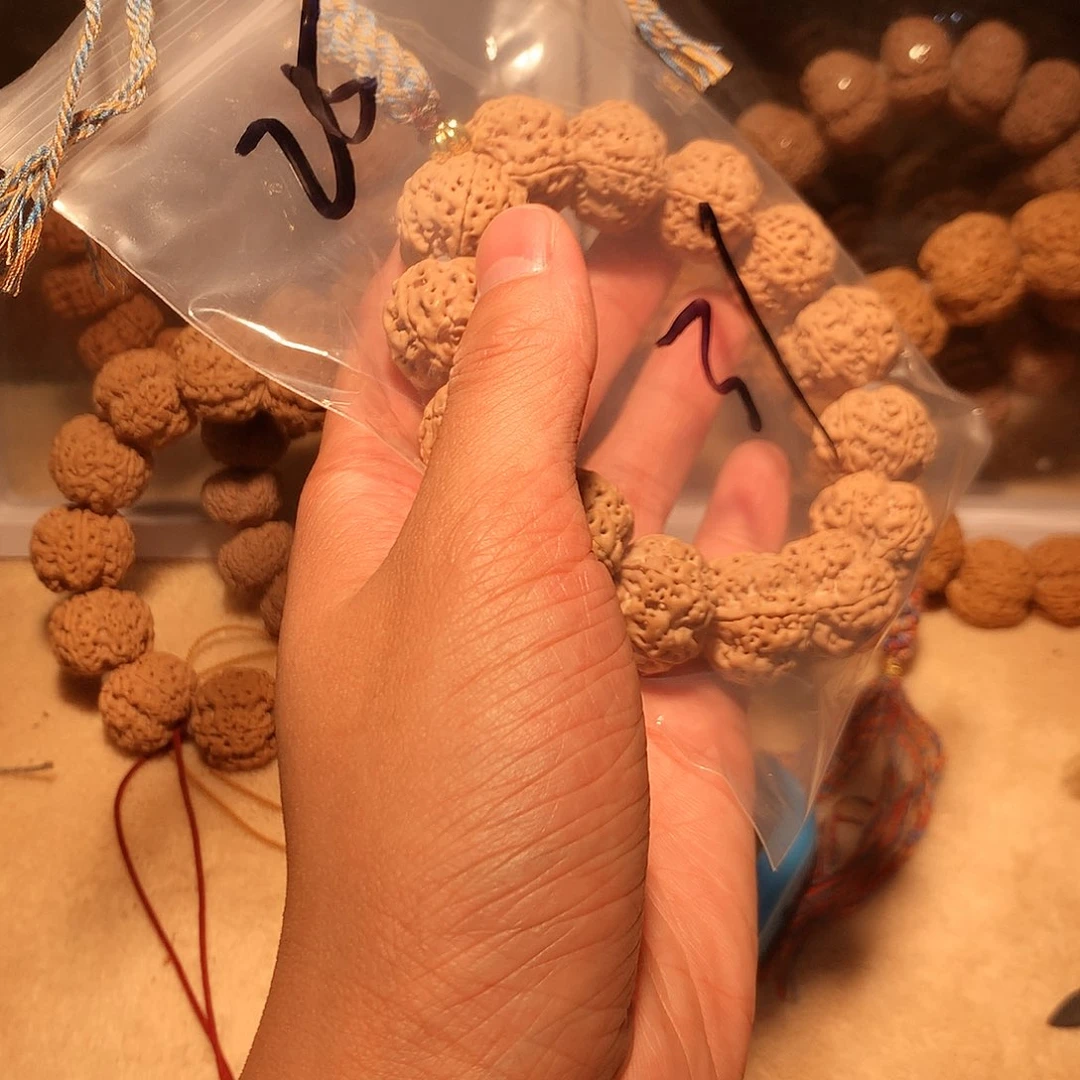 金刚菩提手串几**光25。