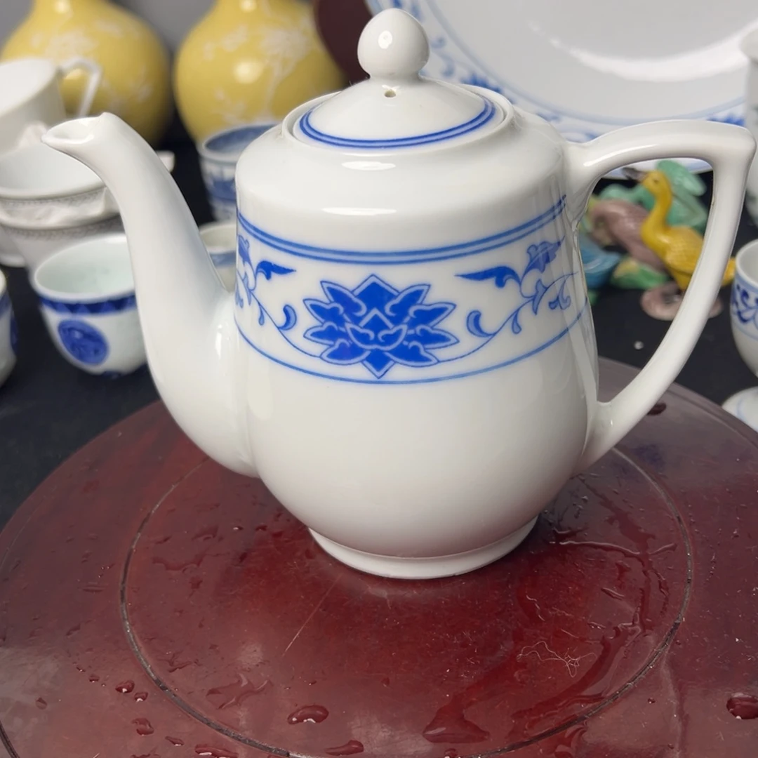 杨***）景德镇陶瓷艺术品