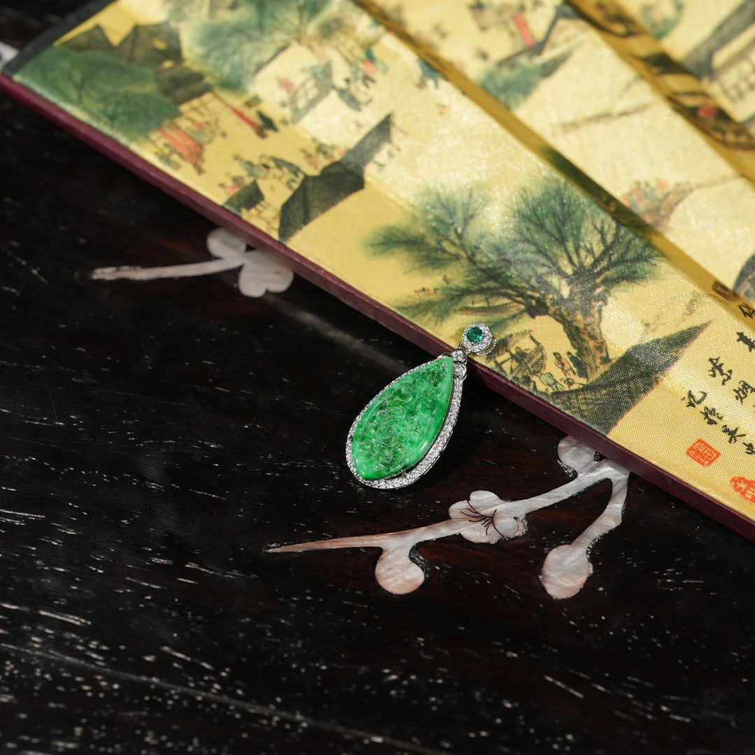 1.9香港王老板-翡翠镶嵌吊坠3y892